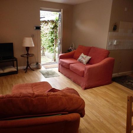 Self-Contained Private Apartment Barnet Buitenkant foto